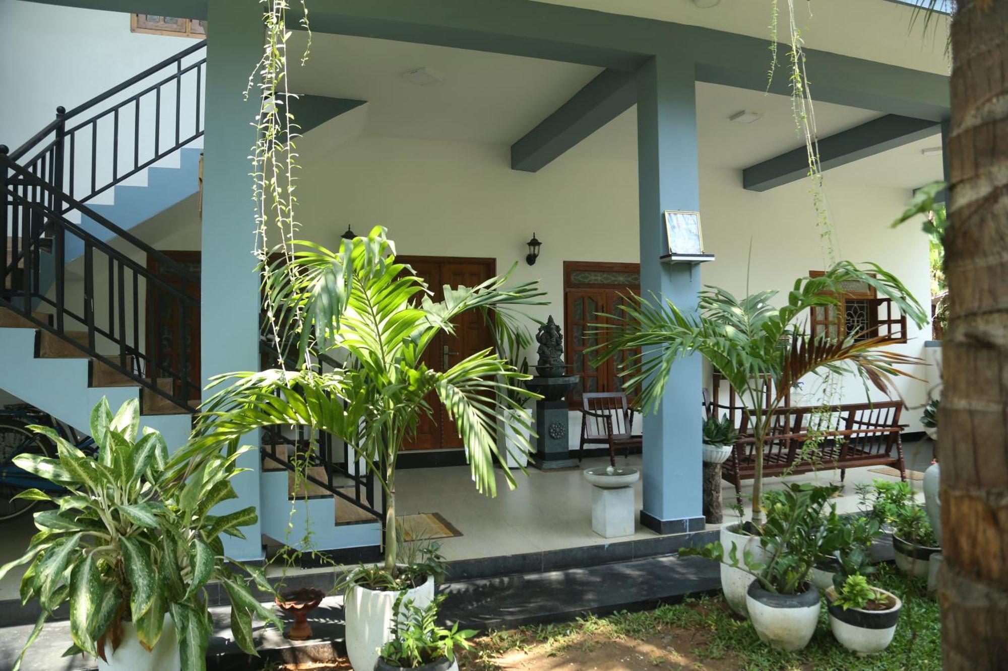 Rose Fort Homestay 贾夫纳 外观 照片